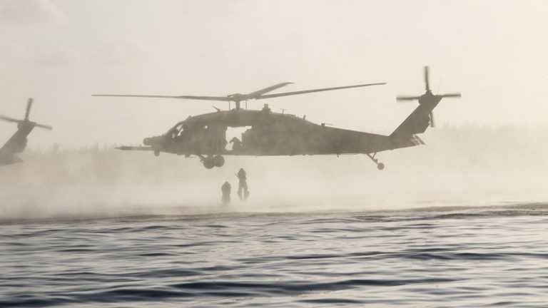 160th SOAR (Abn) mh-60 overwater infil